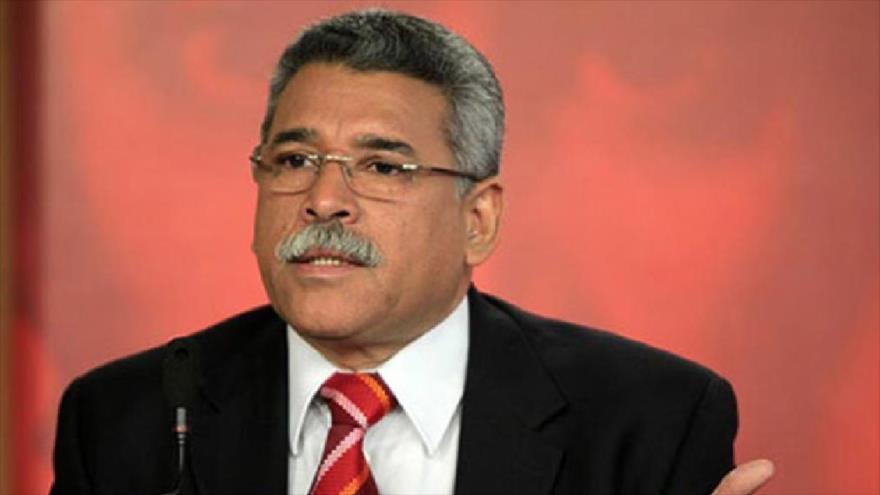 El presidente del grupo venezolano del Parlamento latinoamericano (Parlatino), Ángel Rodríguez.