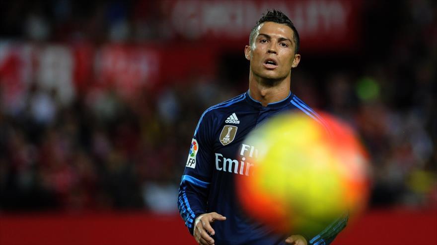 El delantero del Real Madrid Cristiano Ronaldo en el partido de Liga en Primera División ante el Sevilla en el estadio Ramón Sánchez Pizjuán.