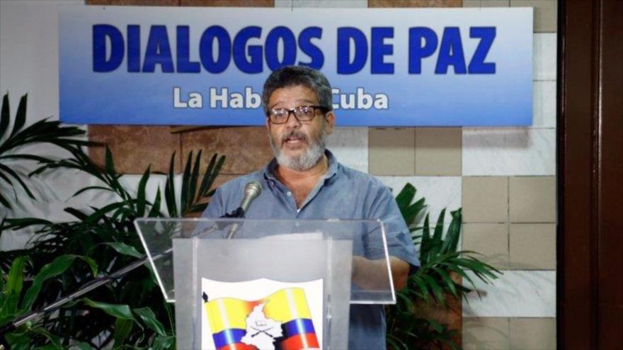 Luis Alberto Albán, alias Marco León Calarcá, un comandante y portavoz de las FARC.