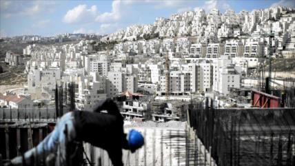 Israel autoriza construcción de 454 viviendas ilegales en Al-Quds