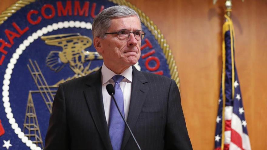 El titular de la Comisión Federal de Comunicaciones (FCC, en inglés) de EE.UU., Tom Wheeler.
