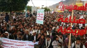 Yemeníes protestan en Saná contra apoyo militar de EEUU a Riad
