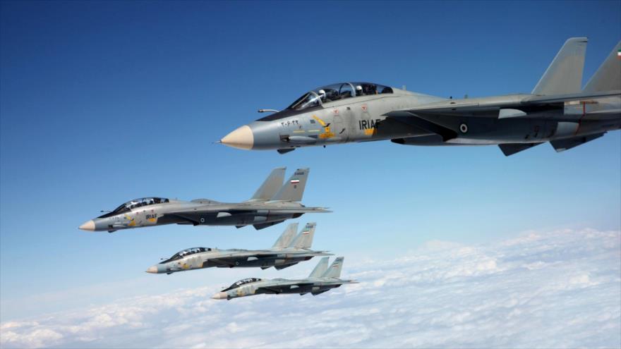 Cazas F-14 Tomcat de la Fuerza Aérea de Irán.
