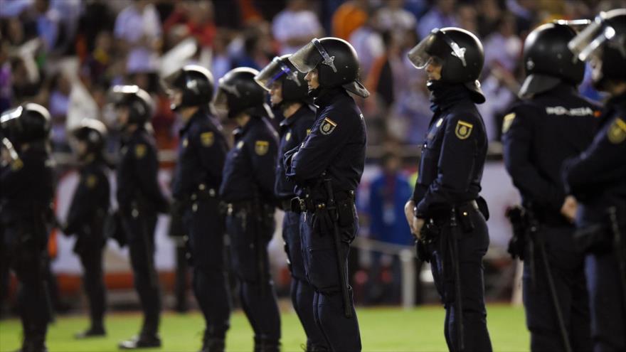 Más de 2000 agentes velarán por la seguridad en el clásico Madrid-Barcelona.