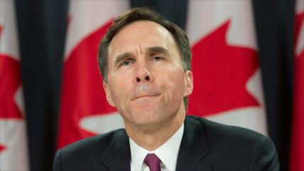 Gobierno de Canadá advierte de déficit de $ 2250 millones en 2015