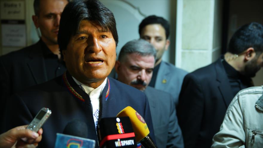 El presidente de Bolivia, Evo Morales, durante su visita a la sede de HispanTV.