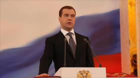 Medvedev: Turquía derribó el avión ruso por el crudo de Daesh