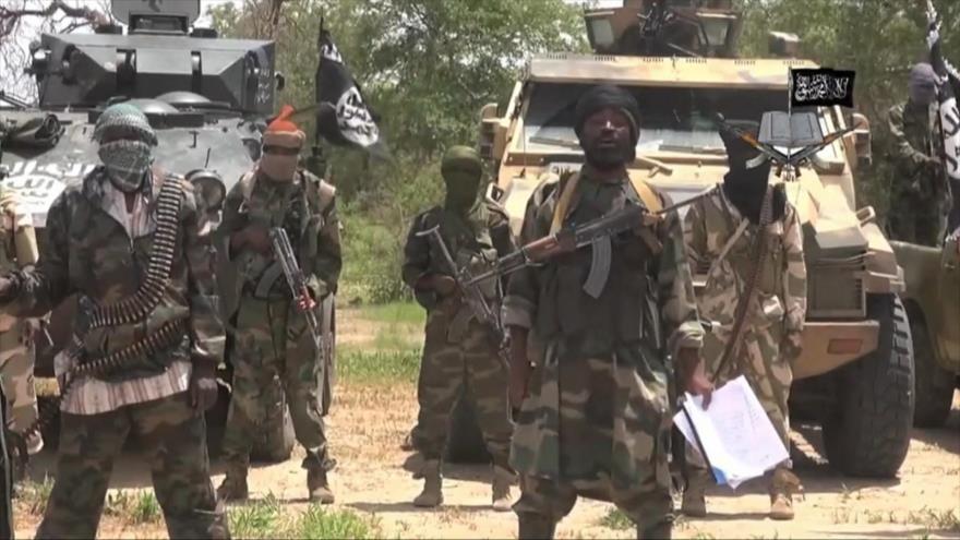 Líder del grupo takfirí Boko Haram, Abubakar Shekau, jura lealtad al grupo terrorista EIIL (Daesh, en árabe) en un vídeo emitido el 7 de marzo de 2015.