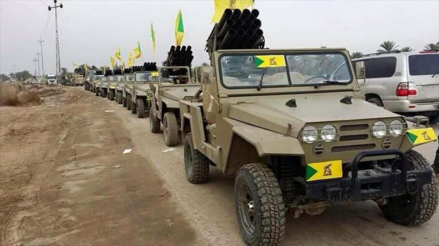 Vehículos militares de las brigadas del Movimiento de Resistencia Islámica (Hezbolá) de Irak.