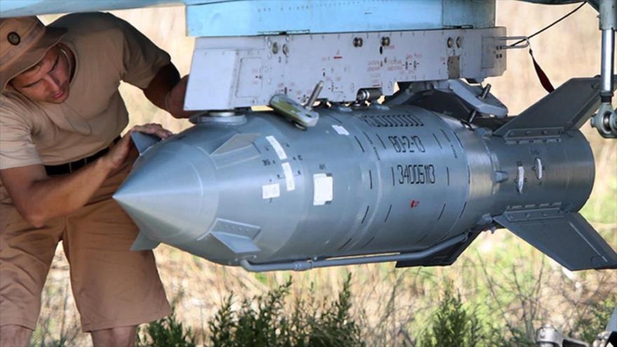 Bomba rusa guiada por satélite KAB-500S.