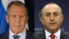 El encuentro de Lavrov y Cavusoglu no rebaja la tensión Moscú-Ankara