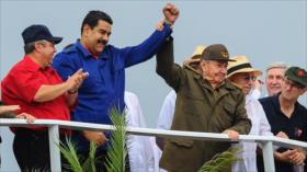 Castro dice que Cuba seguirá junto a Gobierno venezolano