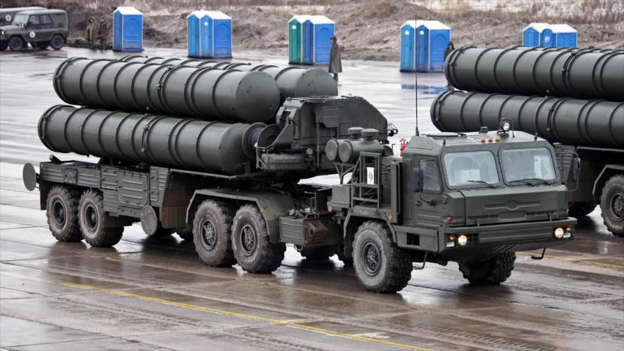 Sistema antiaéreo S-400.