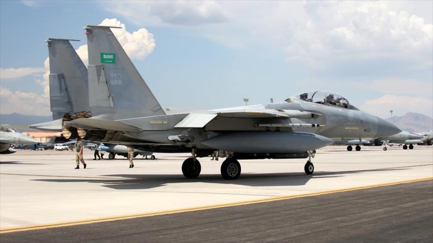 Un caza F-15 de la Fuerza Aérea de Arabia Saudí.