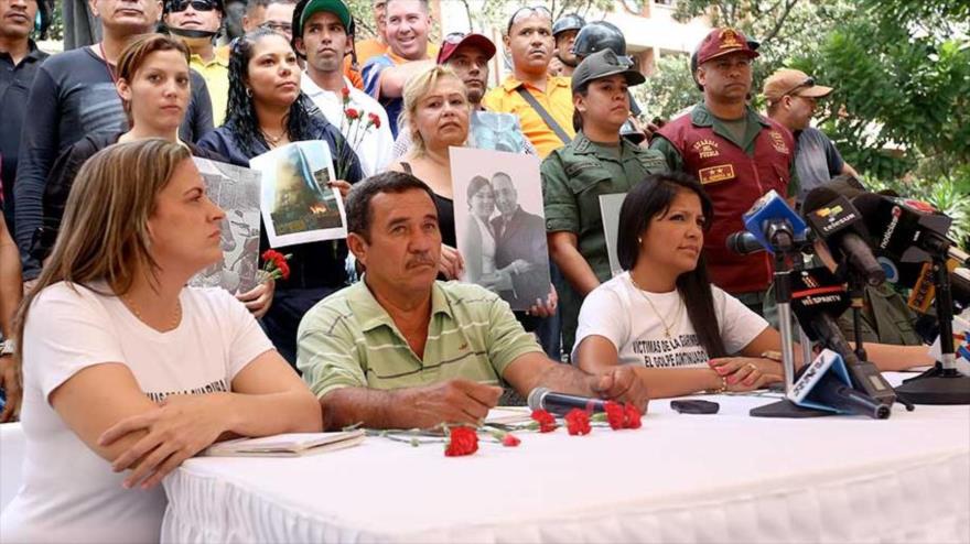 Una reunión de los representantes del Comité de Víctimas de la Guarimba y el Golpe Continuado.