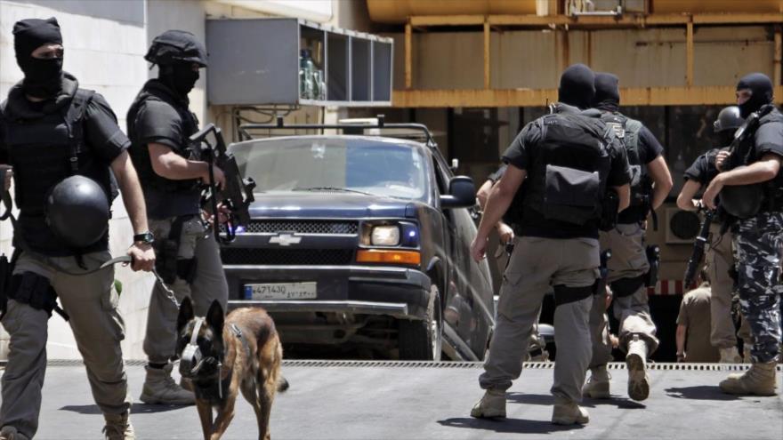 Agentes de la Policía libanesa.