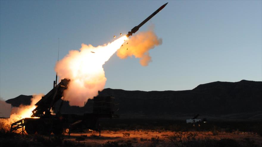 Un misil Patriot Avanzado con Capacidad-3 (PAC-3).