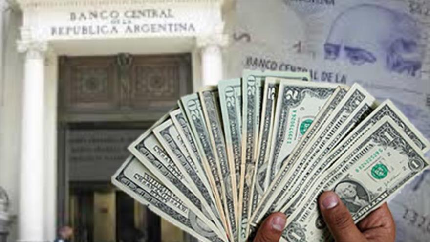 Gobierno argentino levanta el control cambiario del dólar.