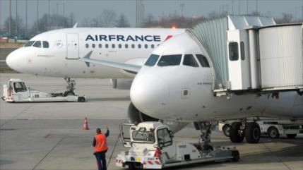 Confirman existencia de una bomba en avión de Air France 