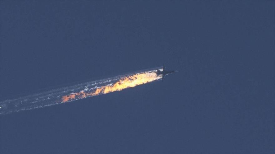 Caza ruso Su-24 atacado por el Ejército de Turquía.