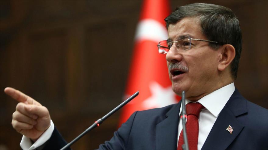El primer ministro de Turquía, Ahmet Davutoglu.