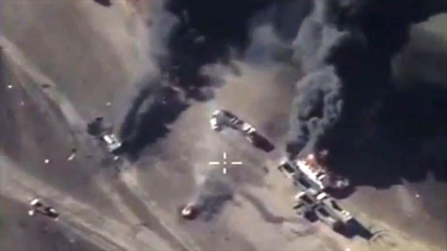 Vídeo: Rusia destruye un gran convoy de camiones cisternas de Daesh en Siria