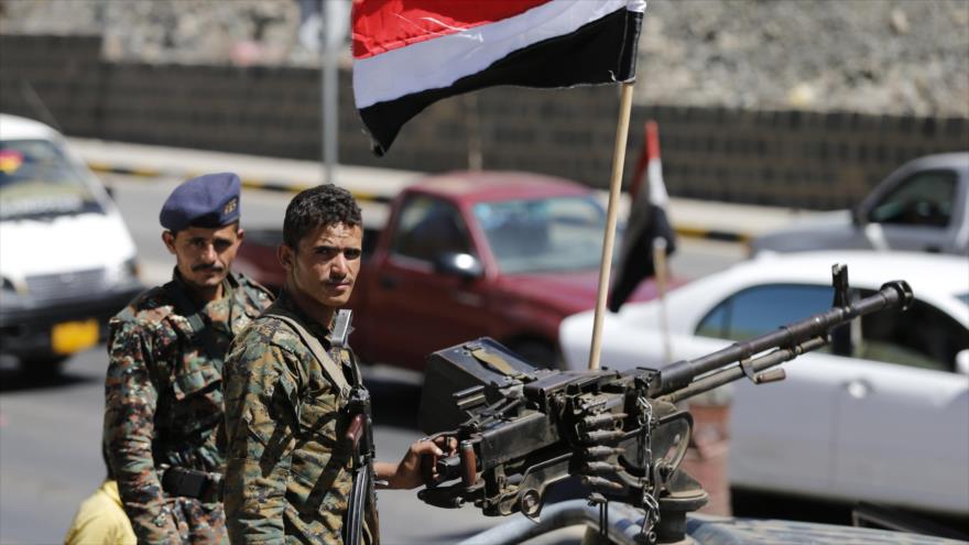 Agentes policiales de Yemen en Saná (capital), 15 de febrero de 2015.