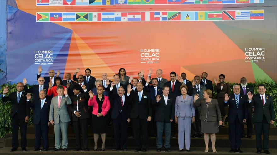 Líderes y presidentes de los países miembros de Celac en la tercera cumbre del organismo, celebrada a principios del año 2015 en Costa Rica.