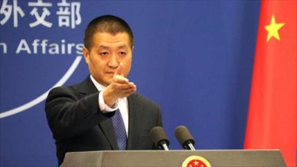 China se enoja por la “ocupación ilegal” de una isla en disputa por filipinos
