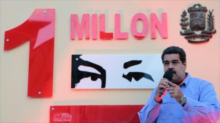 Maduro decreta reforma de 5 leyes para impulsar la economía