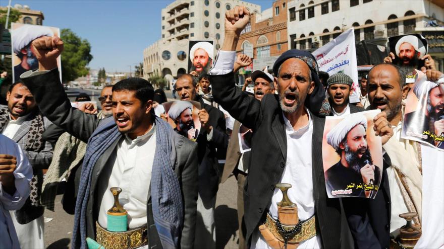 Una protesta de yemeníes en solidaridad con el clérigo chií saudí el sheij Nimr Baqer al-Nimr.