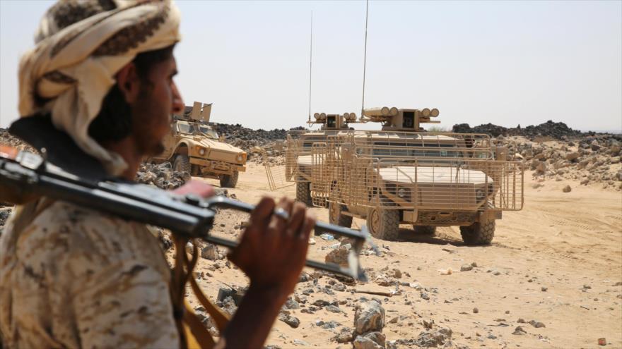 Un combatiente leal al fugitivo expresidente yemení Abdu Rabu Mansur Hadi.