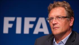 Piden 9 años de sanción para ex secretario general de FIFA