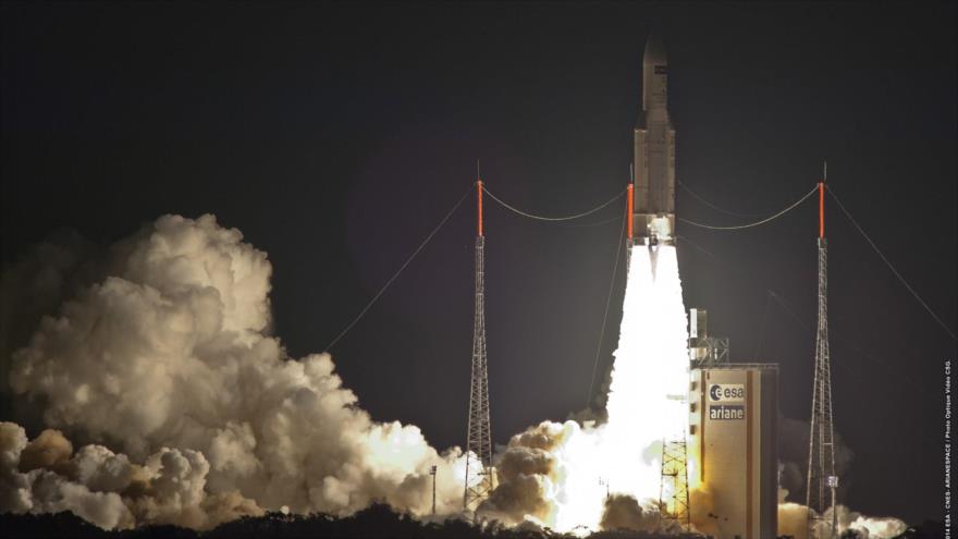 El grupo europeo Arianespace planea 11 lanzamientos de cohetes en 2016.