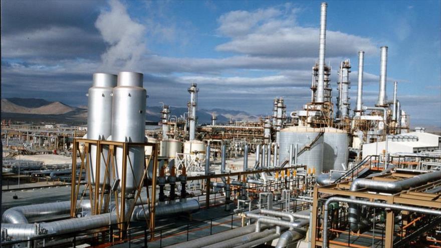 Una refinería iraní, ubicada en la ciudad de Asaluye, en el sur de Irán.
