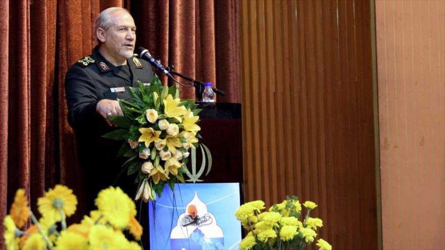 El general de división Yahya Rahim Safavi, asesor del Líder de la Revolución Islámica en Asuntos Militares.