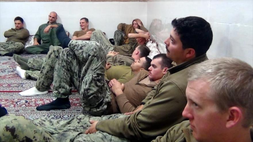 Los infantes de la marina de EE.UU. durante su presencia en la base de la Fuerza Marítima de Irán.