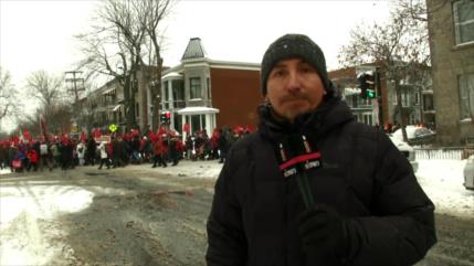 Cientos de quebequenses marchan en defensa de la escuela pública