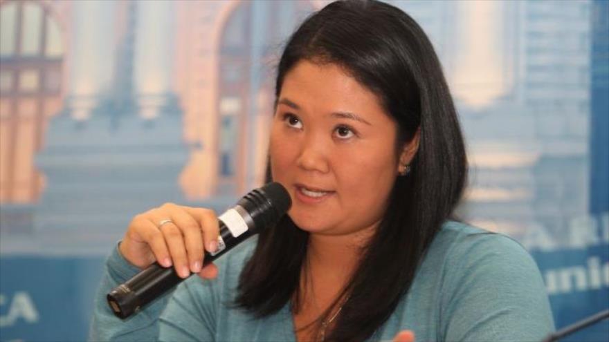 La candidata Keiko Fujimori, sigue encabezando los sondeos de intención de voto de las elecciones presidenciales de Perú.