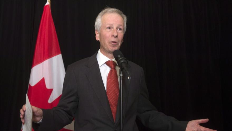 Canciller de Canadá, Stéphane Dion.
