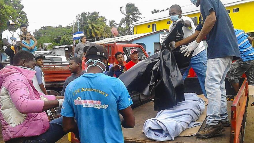Trasladan el cuerpo de un costarricense que perdió la vida por el naufragio de un barco en el mar Caribe de Nicaragua. 23 de enero el 2016