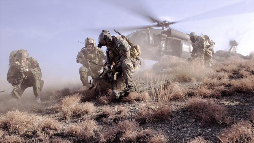 Soldados del Cuerpo de Inteligencia Militar (MI, por sus siglas en Inglés) del Ejército de Estados Unidos.