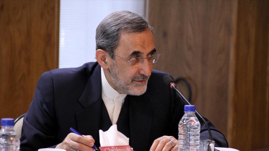 Ali Akbar Velayati, asesor del Líder iraní para Asuntos Internacionales.