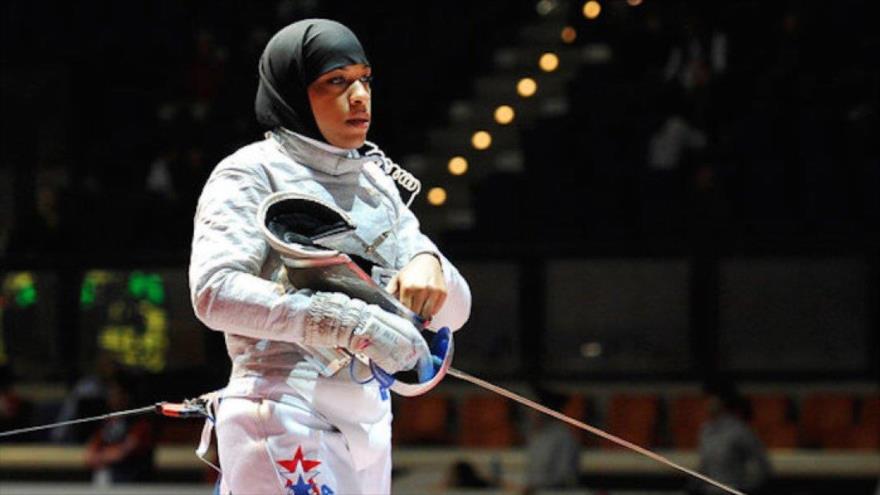 La esgrimista musulmana Ibtihaj Muhammad.