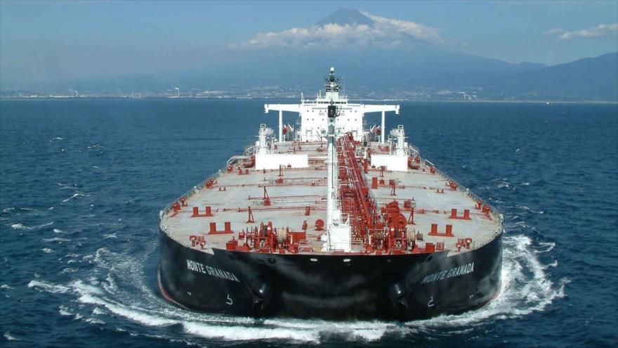 España planea llevar un millón de barriles de petróleo iraní a sus refinerías.