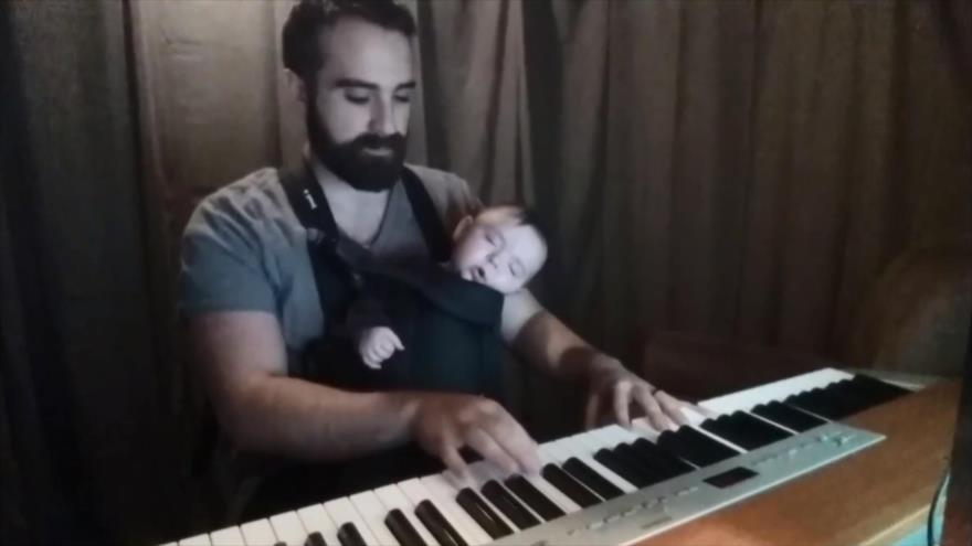 VIDEO: ¿Es este el método más eficaz para dormir a un bebé?