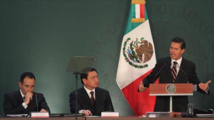 Peña Nieto anuncia cambio en Pemex en medio de crisis petrolera