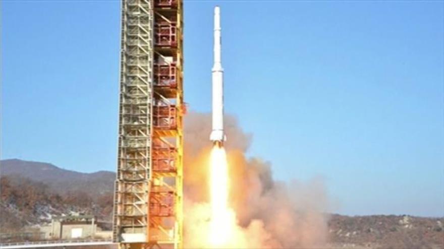 El cohete espacial lanzado el 7 de febrero de 2016 por Corea del Norte con el fin de colocar un satélite en órbita.