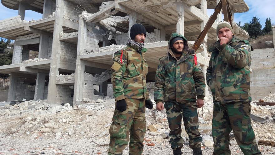 Soldados del Ejército sirio desplegados en la provincia de Latakia (noroeste).