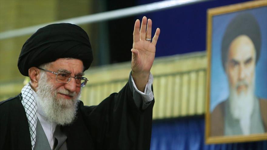 El Líder de la Revolución Islámica de Irán, el ayatolá Seyed Ali Jamenei.